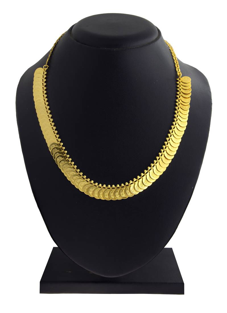 Gold yellow gold plain necklaces the jewelbox 2065311
