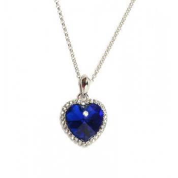 Crystal Heart Pendant Necklace 1