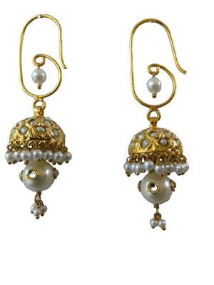 Traditional Golden Jhumki 1