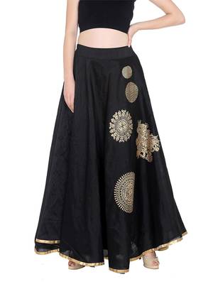 Ira soleil Black made of poly dupiyon block printed flared skirt 3