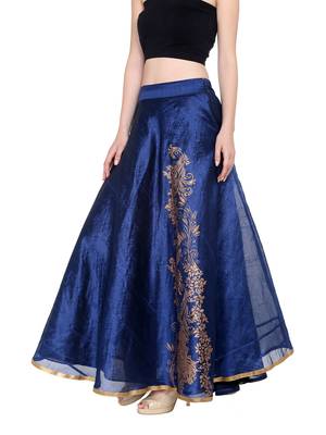 Ira soleil Blue made of poly dupiyon block printed flared skirt 2