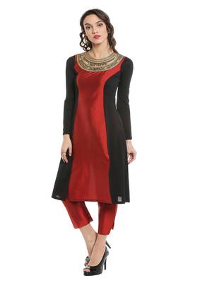ira-soleil Maroon leaf embroideBlack neck with Tafeta & polyester lycra kurti 4