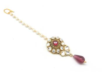 Maang Tikka With Maroon Crystal  And  Kundan 1