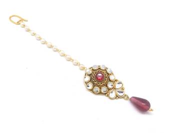 Maang Tikka With Maroon Crystal  And  Kundan 2