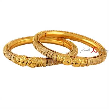 Multicolor pearl bangles-and-bracelets 4