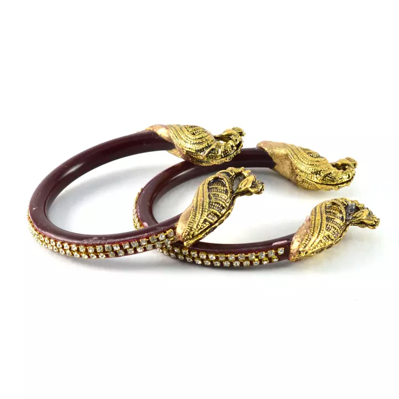 Dazzling Bangles Colour Maroon