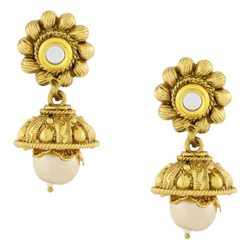 Gold yellow gold pearl necklace sets