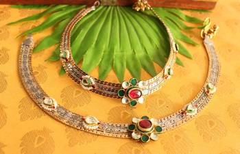 Gorgeous Two Tone Trendy Kundan Anklets 1