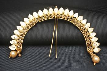 gold studded jewellery hair accessories 1
