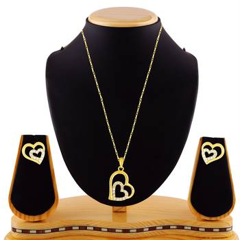 Love Heart Shape Gold Finishwhite Stone Girls Like Pendant Set 1