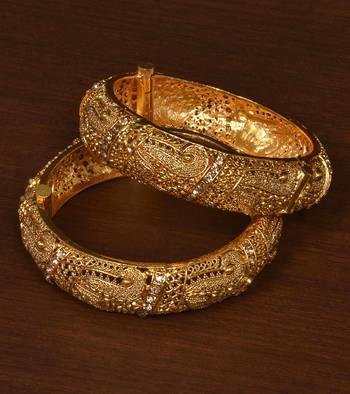 Gold plated gheru copper made   openable bangles-and-bracelets 1