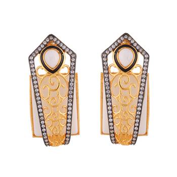 White Golden Americian Diamond Stunning Fashionable Earring 1