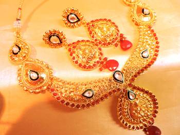 Ruby Royal Gold Plated Necklace Set 1