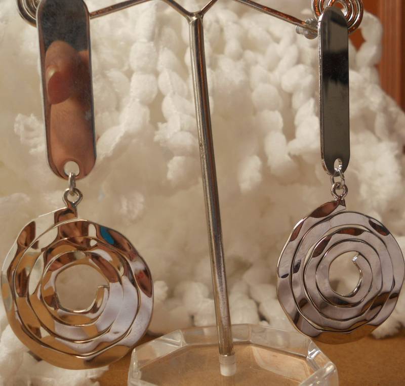 Silver Finish Earrings-06099