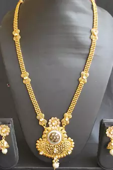 Dazzling pure copper gold tone black meenakari work necklace set