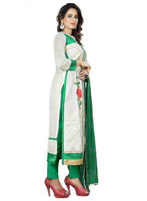 White Ebroidered Chanderi Salwar With Dupatta 3