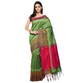 Green Woven Art Silk Saree With Blouse 1