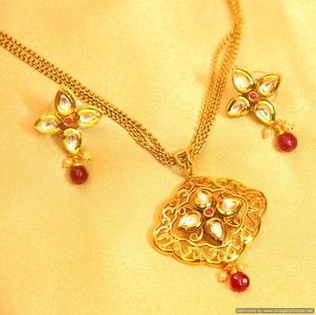 Kundan Meenakari Ruby Gold Look Pendant Set 1