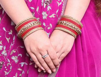 Traditional Shining Bangle Set For Women With Lac And Golden Stone Red 2