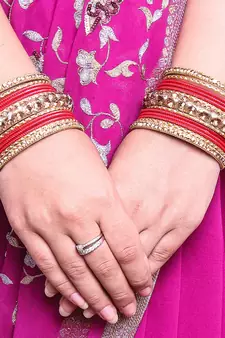 Traditional Shining Bangle Set For Women With Lac And Golden Stone Red
