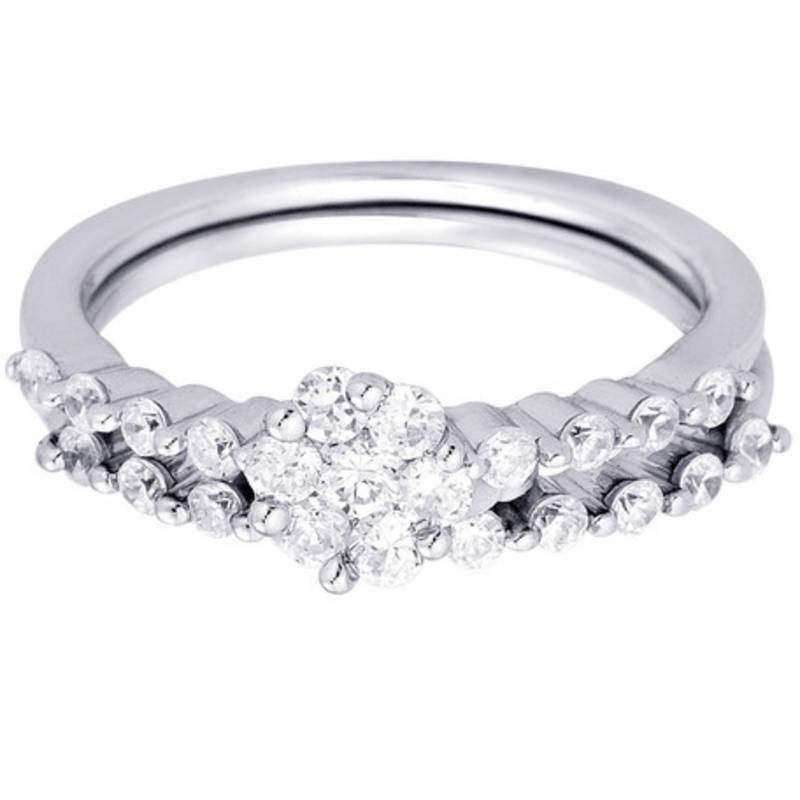 White metallic rings