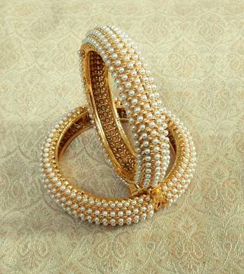 Copper white pearl wedding bridal bangle kada set 1