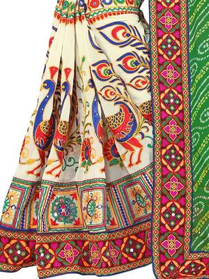 Green Embroidered Georgette Saree With Blouse 5