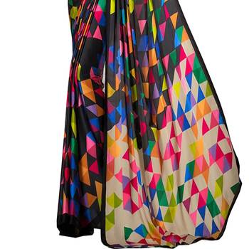 Black printed silk saree with blouse 3