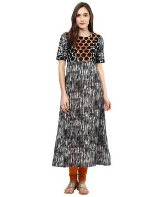 Jaipur Kurti Cotton Black Embroidered Kurta 1