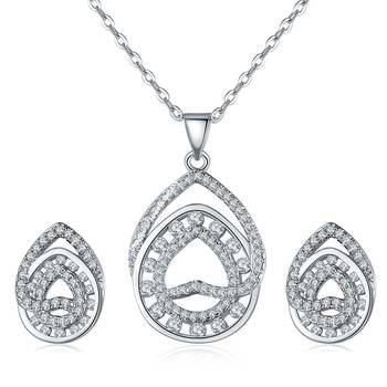 White crystal pendants 1