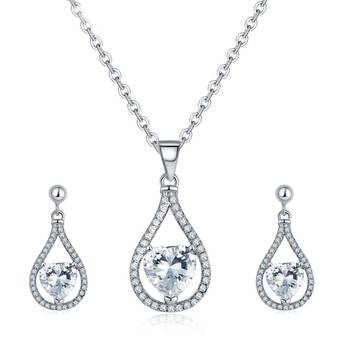 White crystal pendants 1