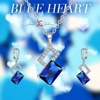 Blue crystal pendants 2