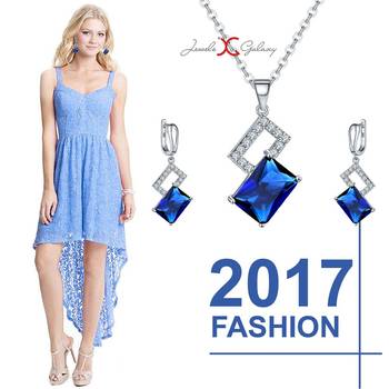 Blue crystal pendants 3
