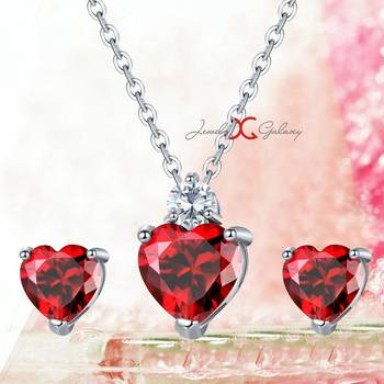 Red crystal pendants 2