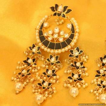 Black Kundan Meenakari Flower And Pearl Danglers 1