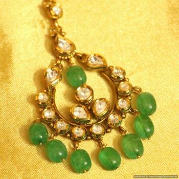 Paisley Green Onyx Kundan Maang Tikka 2