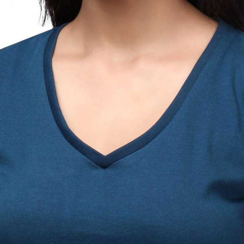 V Neck : Relaxed Fit : Airforce Blue