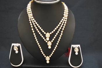 Multilayer Pearls necklace set 1