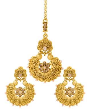 Gold Pearl Maang Tikka 2