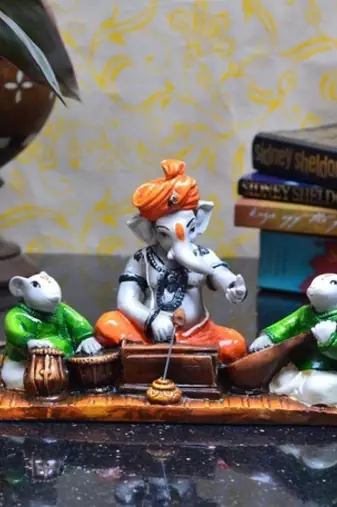 Lord Ganesha playing Harmonium with 2 Rats
