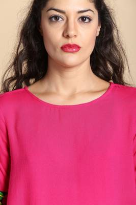Pink printed cotton kurtas and kurtis 5