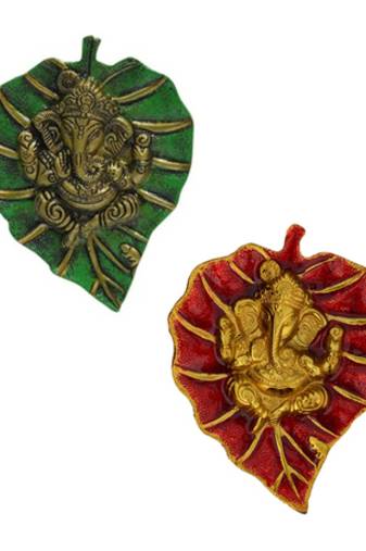 Combo of Lord Ganesha on Green and Red Leaf