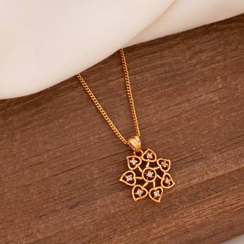 Golden chain SHORT with white flower pendant one gram gold 1