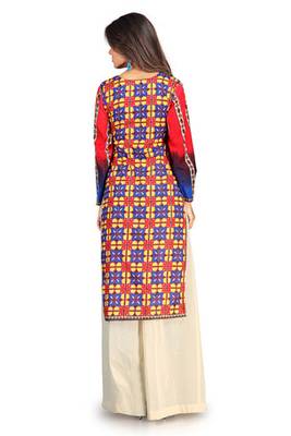 Red Cotton Kurti having Allover Subtle Prints 4