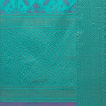 Turquoise Woven Jacquard Saree With Blouse 4