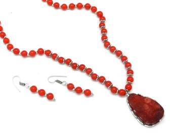 Durzy Pendant  Necklace With Red Crystal Beads 3