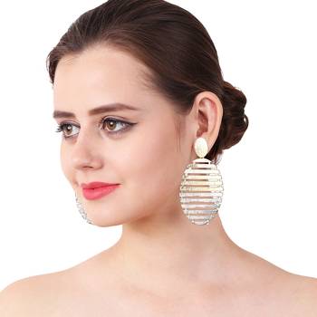 Imported Beautiful Gold Silver Dangle Earring 3