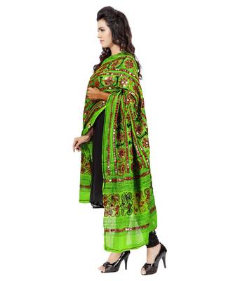 Hand Embroidered Kutch Work Designer Multicolour Dupatta 3