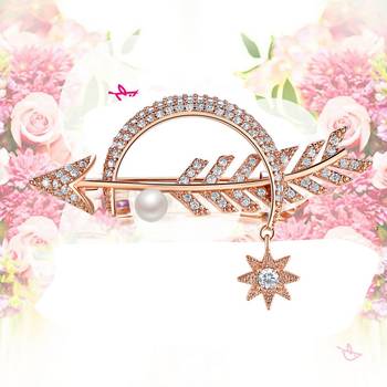 Gold cubic zirconia brooch 3