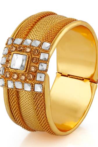 Enchanting Stone  And  Kundan Gold Finishing Opnebale Bangle